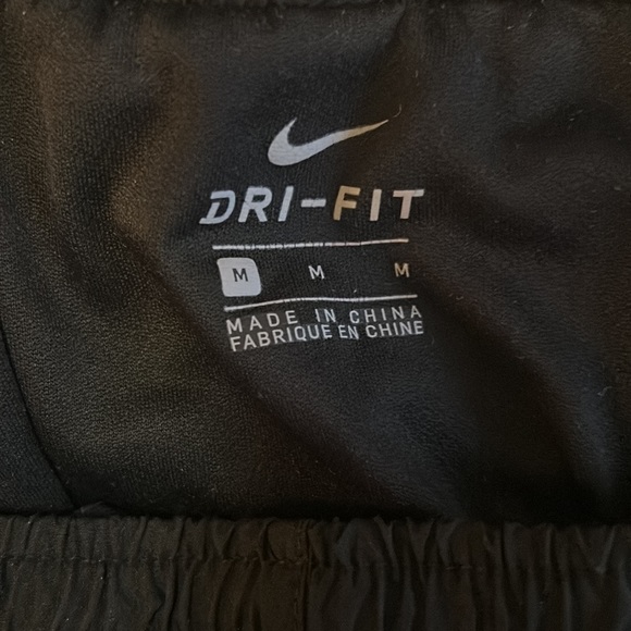 Nike Dry Fit Black Athletic Shorts (M) - Picture 3 of 3